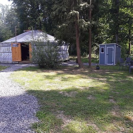 La Yourte Au Pays Des Rennes Érezée Dış mekan fotoğraf